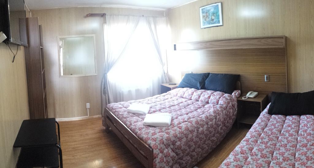 פואנטה ארנס Hostal Parediso מראה חיצוני תמונה