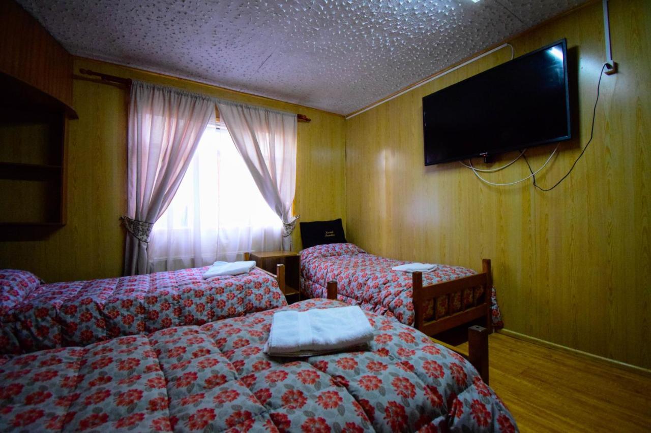 פואנטה ארנס Hostal Parediso מראה חיצוני תמונה